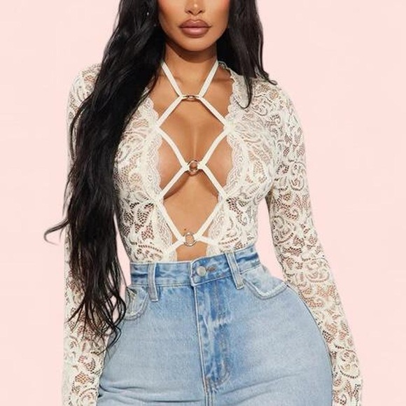 Fashion Nova Tops - Fashion Nova Cream Lace Bodysuit